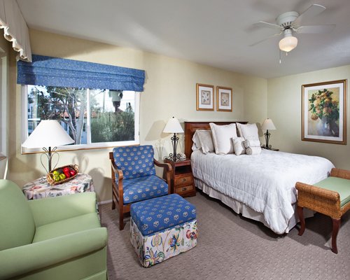 Four Seasons-Pacifica