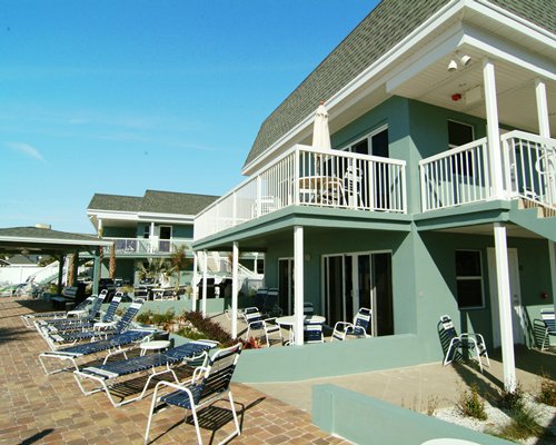 Mariner Beach Club