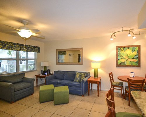 Mariner Beach Club
