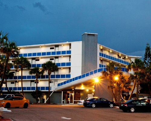 Sea Club IV