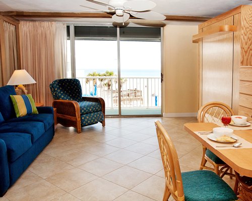 Sea Club IV