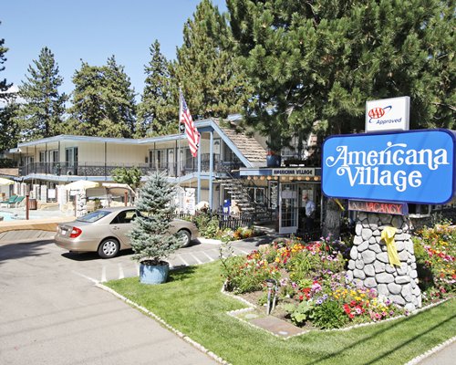 Americana Village