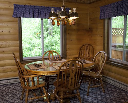 Glacier Wilderness Resort