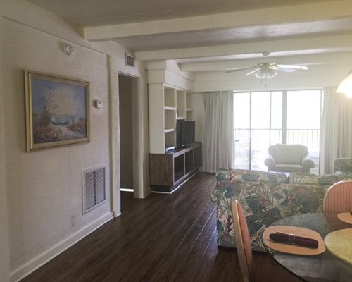 Tropical Sands Resort