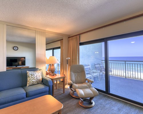 Camaron Cove