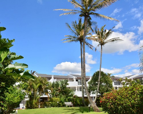 La Lucia Sands