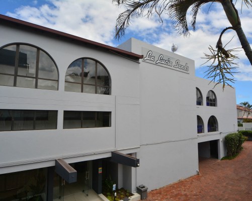 La Lucia Sands