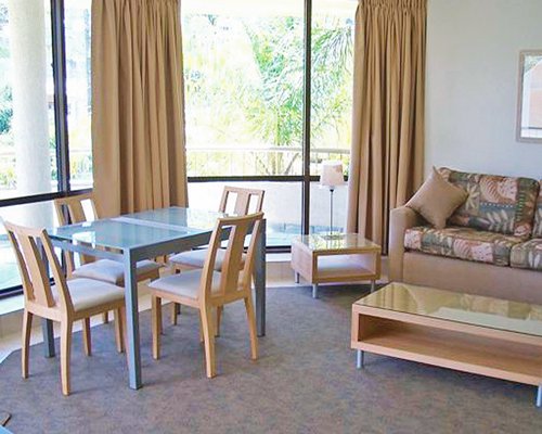 Club Noosa