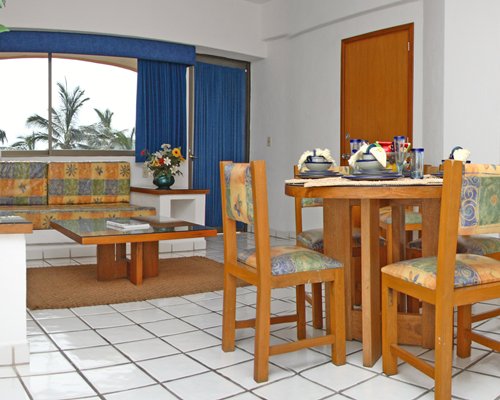 Costa de Oro Beach Club