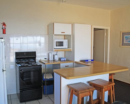 Glenmore Sands And Cabanas