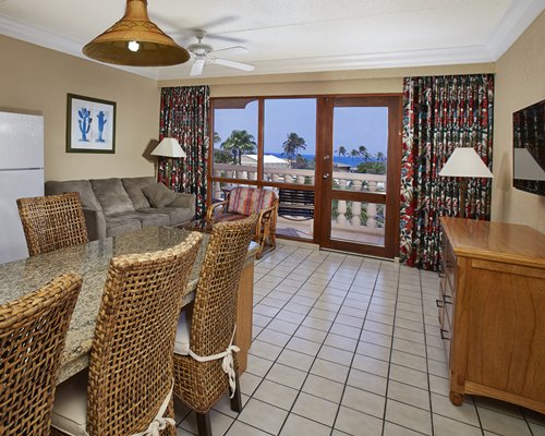 Casa del Mar Beach Resort
