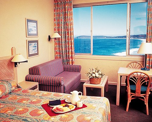 Beacon Island Hotel