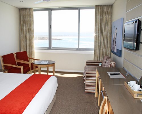 Beacon Island Hotel
