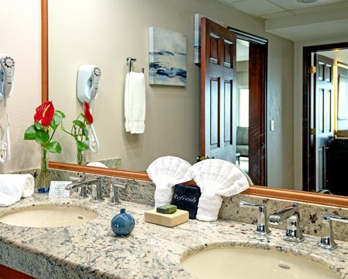 Simpson Bay Resort, Marina & SPA