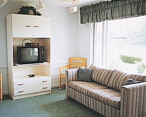 Holiday Vacation Condominiums