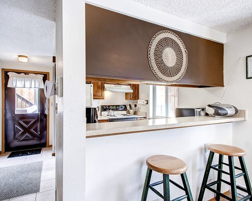 Mark IX Condominiums