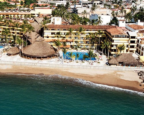 Hotel Las Palmas Beach Resort