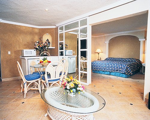 Hotel Las Palmas Beach Resort