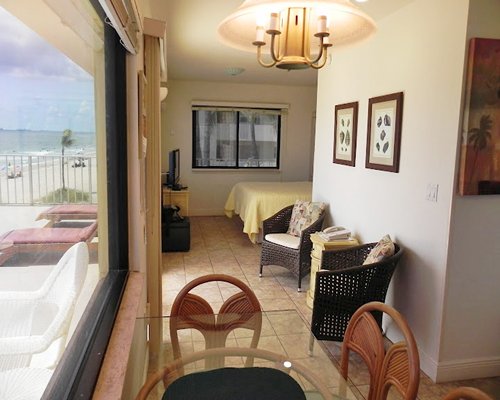 Windjammer Resort & Beach Club