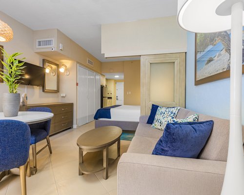 Playa Linda Beach Resort