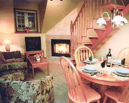 Privilege Mont-Tremblant–Voliere