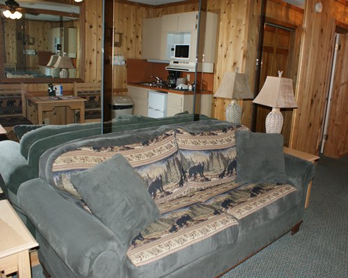 Smoketree Lodge