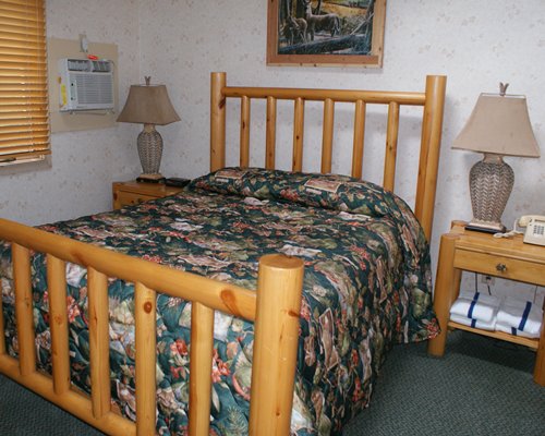 Smoketree Lodge
