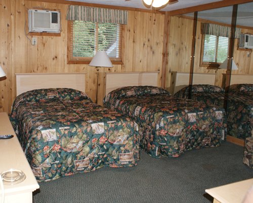 Smoketree Lodge