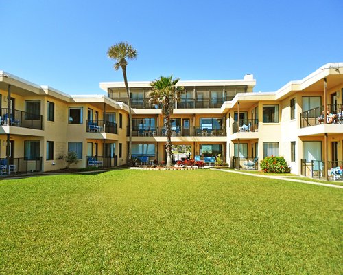 Sunrise Beach Club