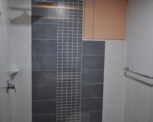 KL Plaza Suites