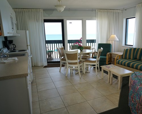 The Reef Ocean Resort