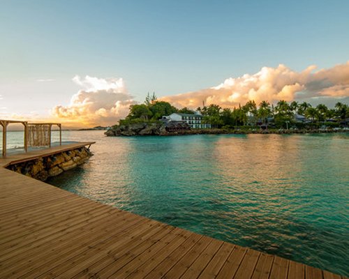 Creole Beach Hotel
