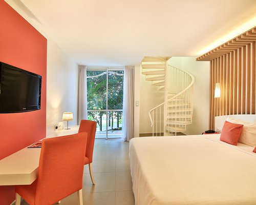 Creole Beach Hotel