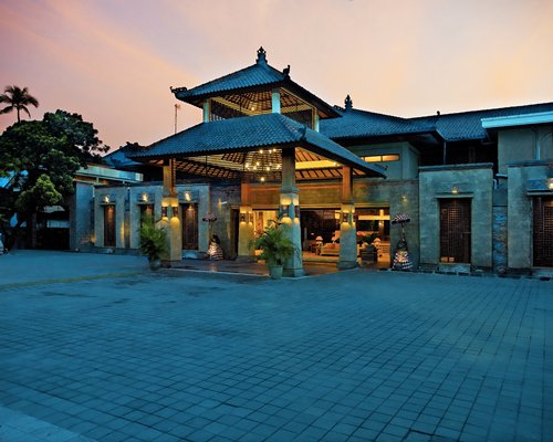 Risata Bali Resort &amp;...