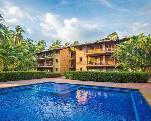 Royal Holiday- Park Royal Tules