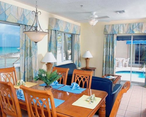 Coral Sands Resort