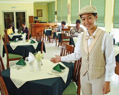 Emirates Springs Hotel Apartments