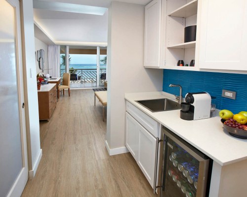 Divi Carina Bay Resort