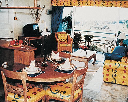 Chateau Dale Beach Resort
