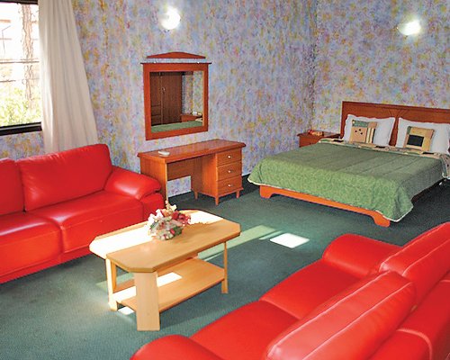 Pineland Resort and Country Club
