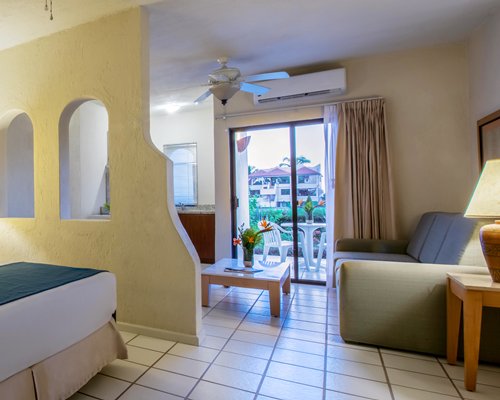 Park Royal Homestay Los Cabos