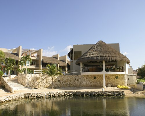 Coral Maya Stay Suites