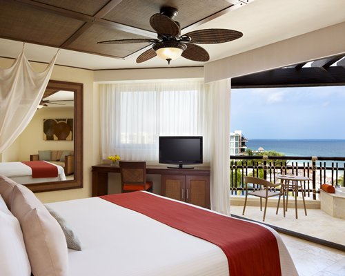 Dreams Riviera Cancun Resort & Spa by UVC