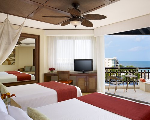 Dreams Riviera Cancun Resort & Spa by UVC