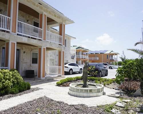 Seabreeze Vacation Villas & Marina
