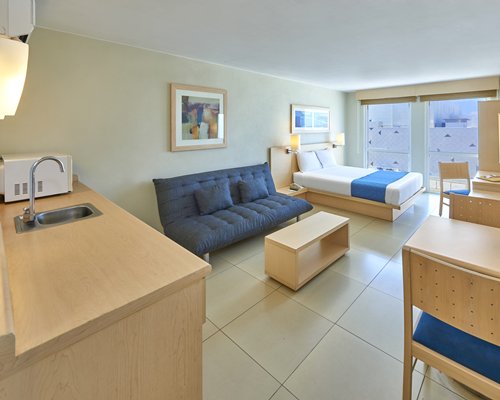 City Express by Marriott Manzanillo