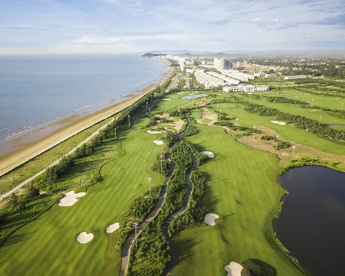 FLC Samson Beach & Golf Resort