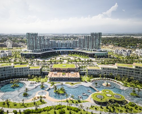 FLC Samson Beach & Golf Resort