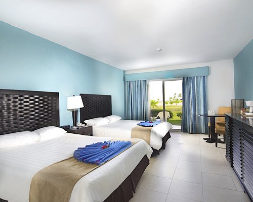 Playa Blanca Beach Resort y Spa