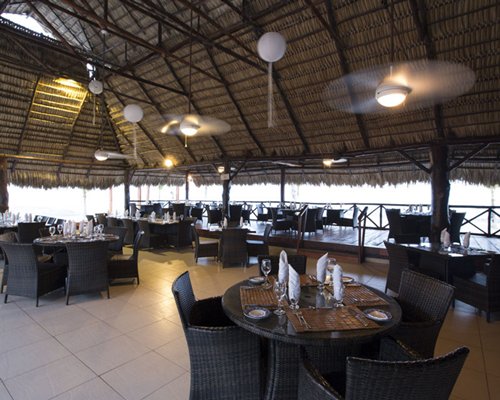 Playa Blanca Beach Resort y Spa